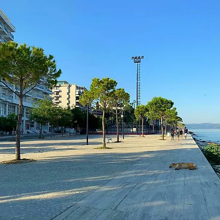 Apartmán Front *